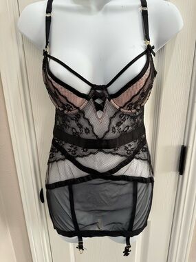 Victoria's Secret Black Lace Chemise with Pink Mesh Cups